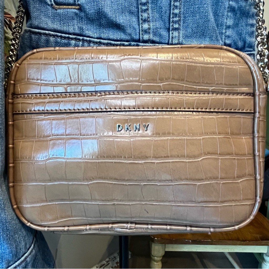 Dkny Posey Camera Bag Caramel Croc Embossed Crossbody Gold-Tone Hardware Euc